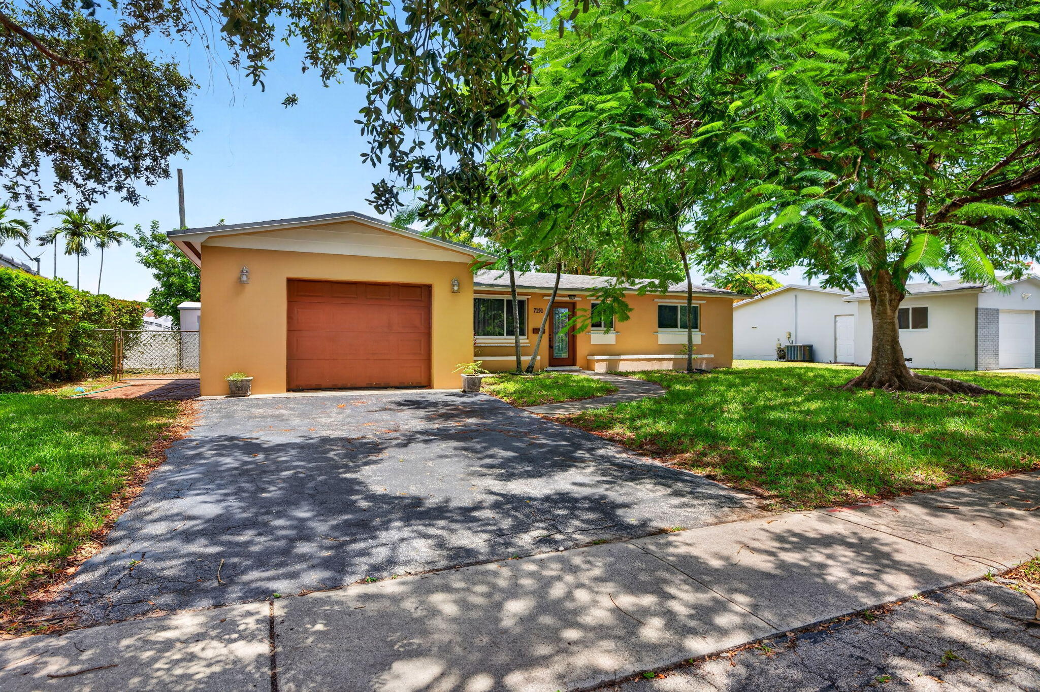 7151 SW 5th Court