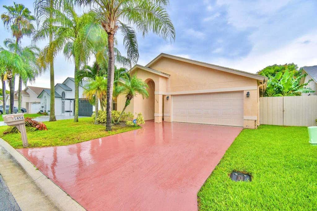 Photo of 1456 Waterway Cove Drive, Wellington, FL 33414 (MLS # B26060769)