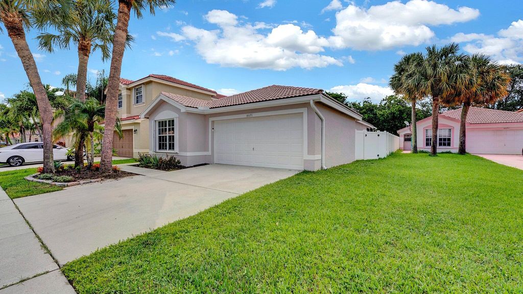 Photo of 8071 Stirrup Cay Court, Boynton Beach, FL 33436 (MLS # R11105902)