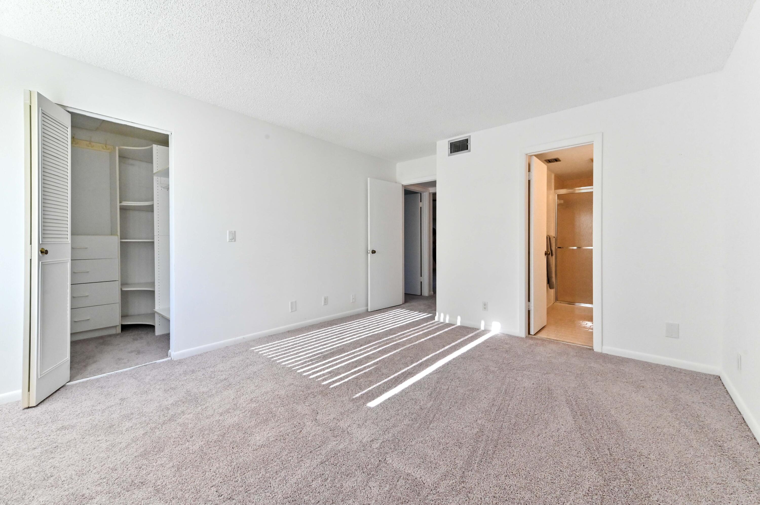 PINE RIDGE SOUTH CONDO - Residential