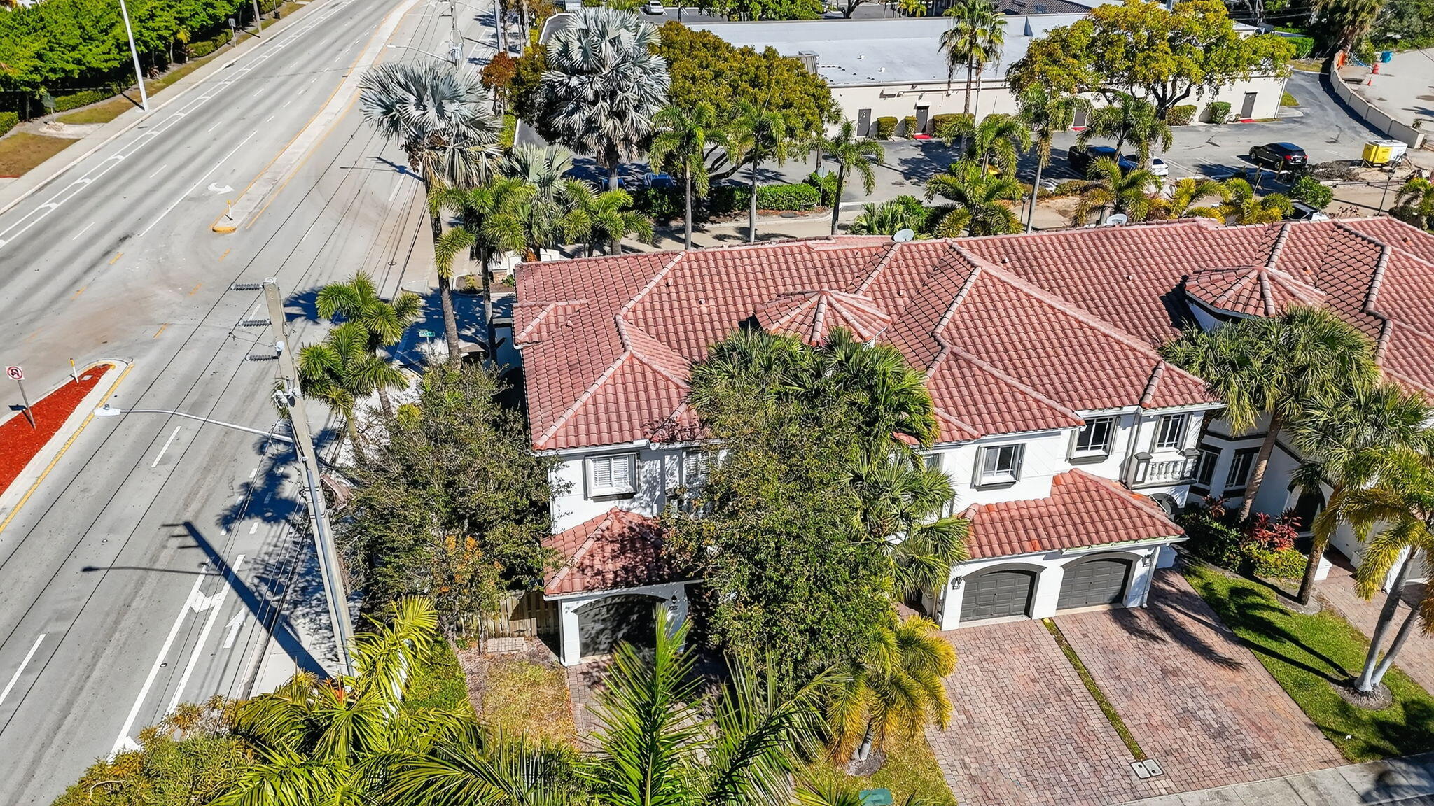 MURANO BAY - Residential