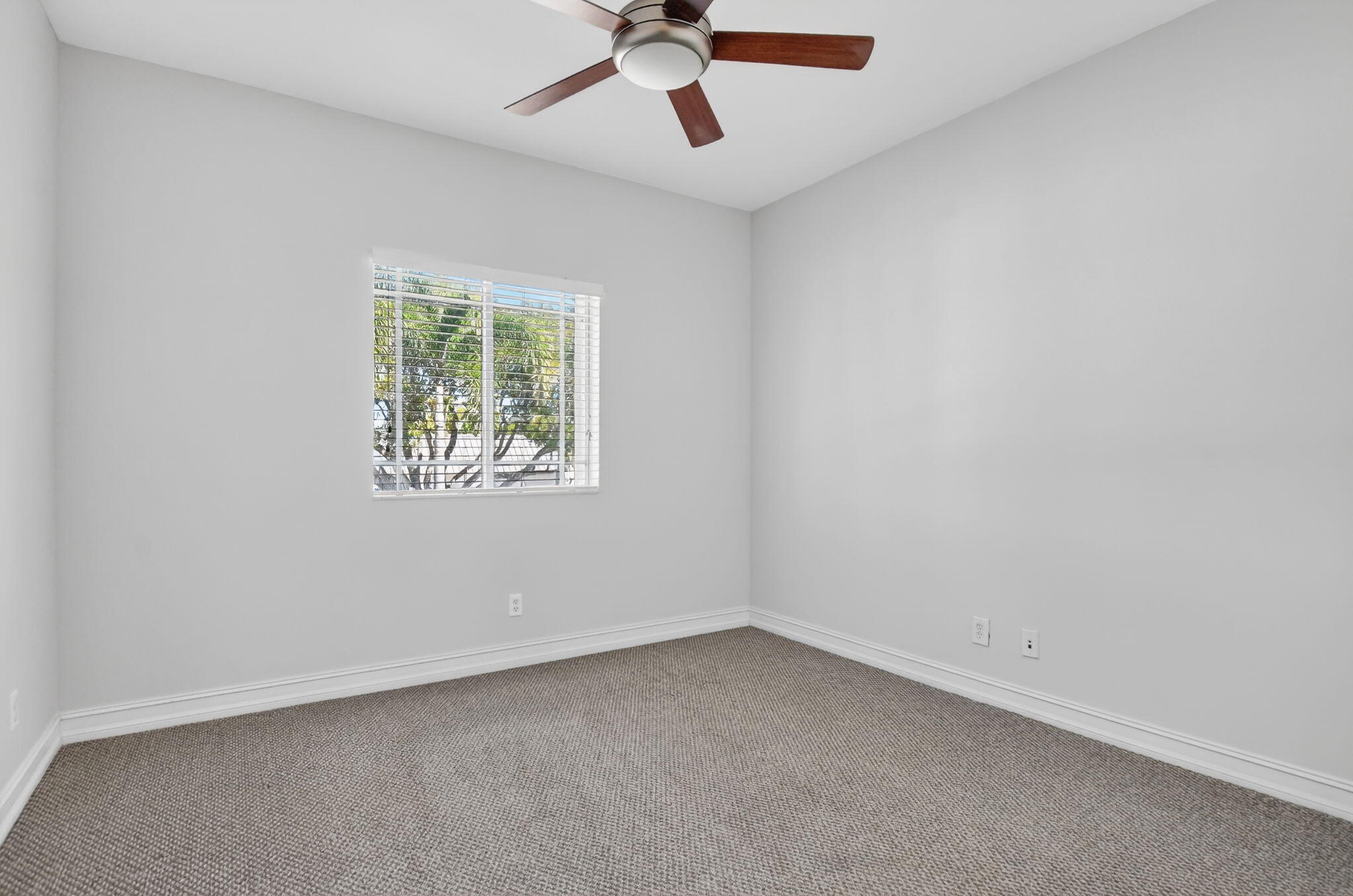 MURANO BAY - Residential