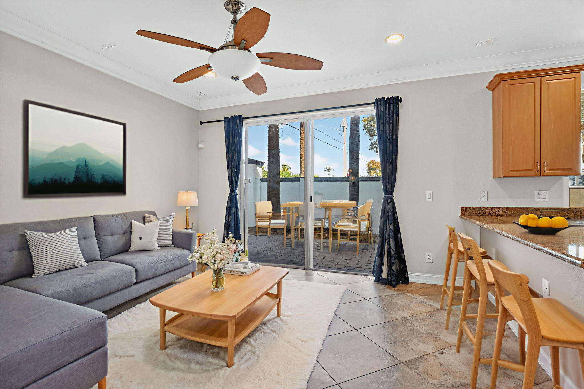 MURANO BAY - Residential