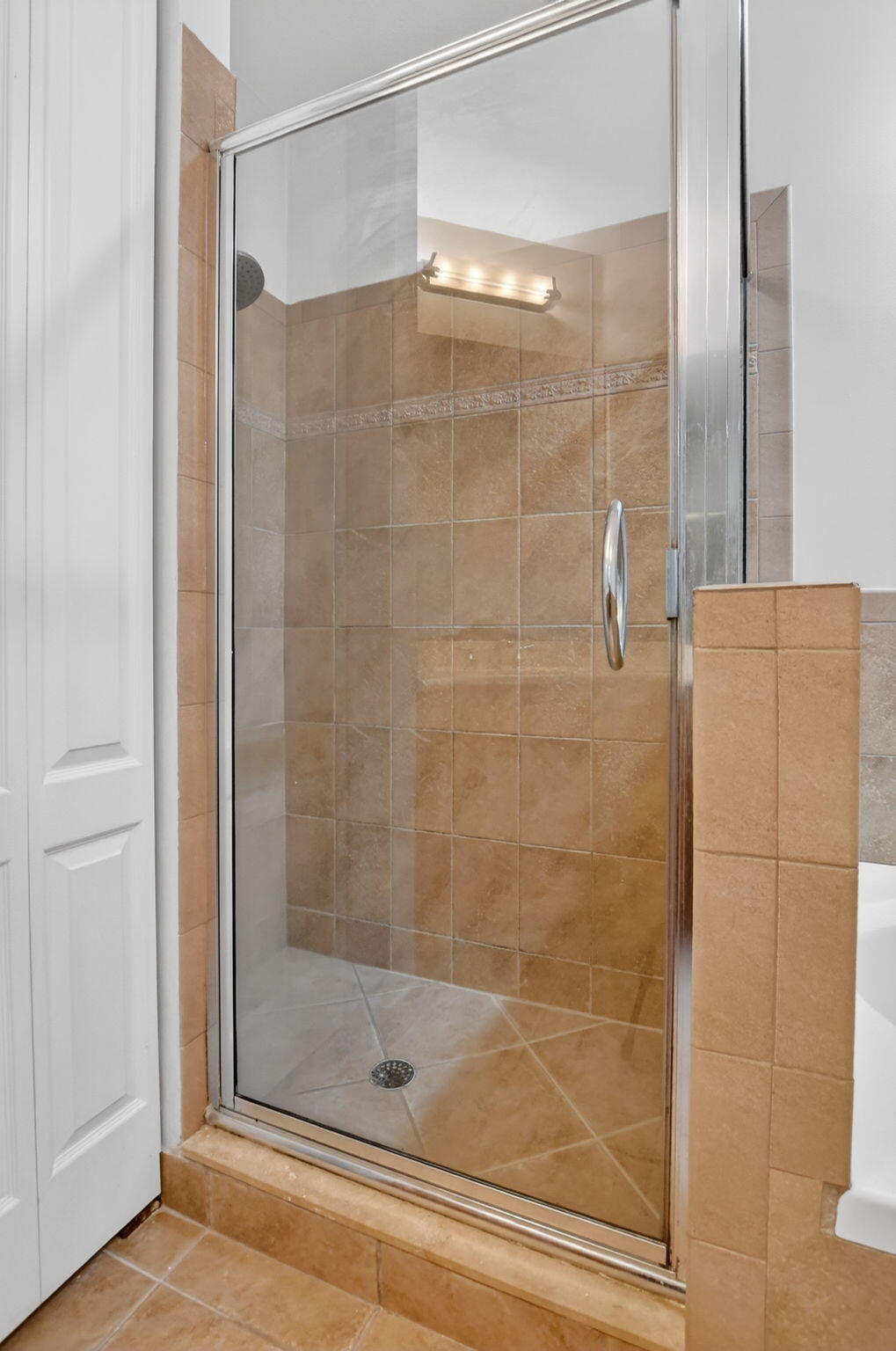 MURANO BAY - Residential