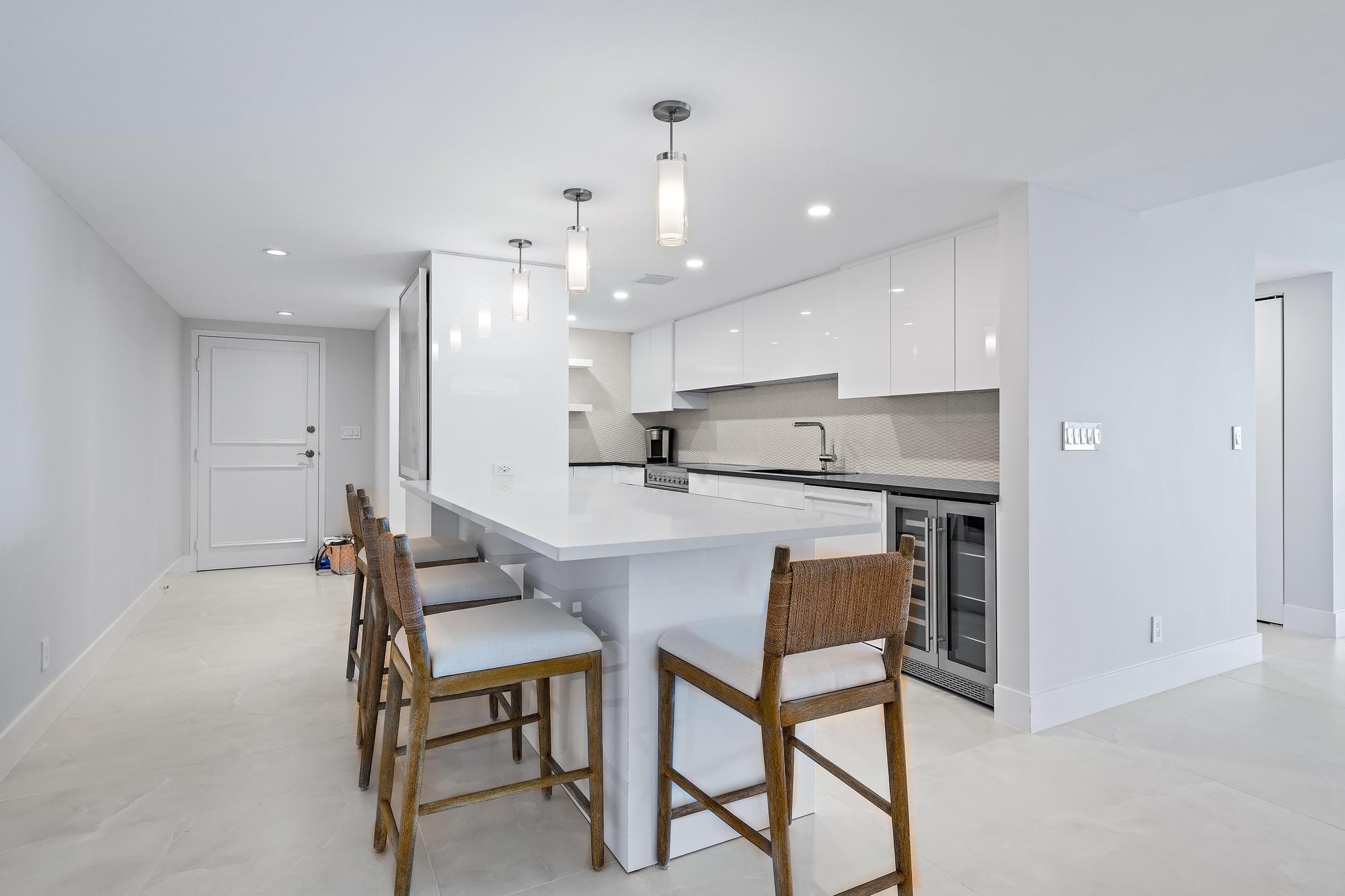 3456 S Ocean Boulevard 701
