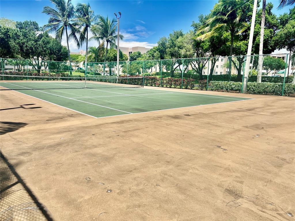 KINGS POINT - Residential Lease