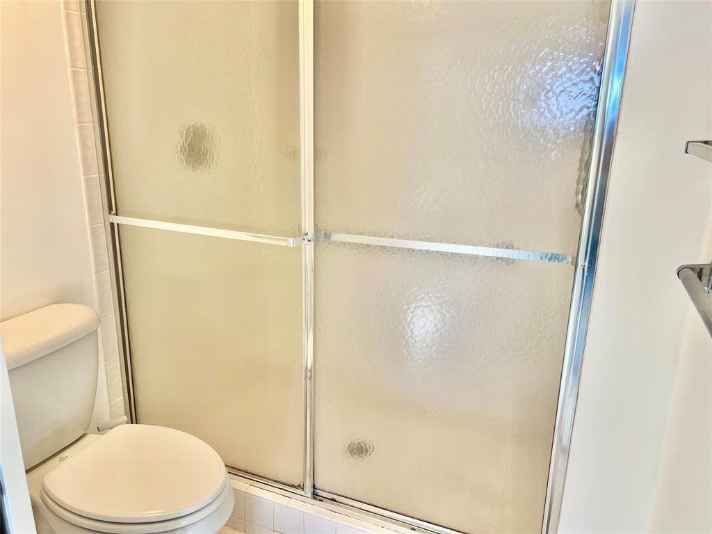 KINGS POINT - Residential Lease