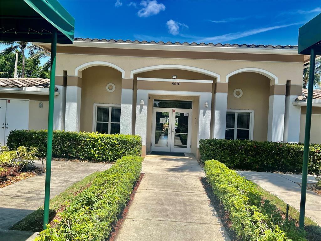 KINGS POINT - Residential Lease