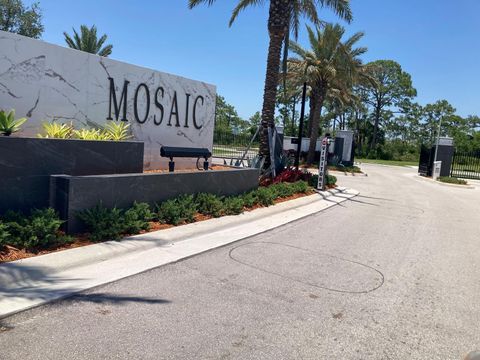 2737 SE Ashfield Dr Port St Lucie FL 34984
