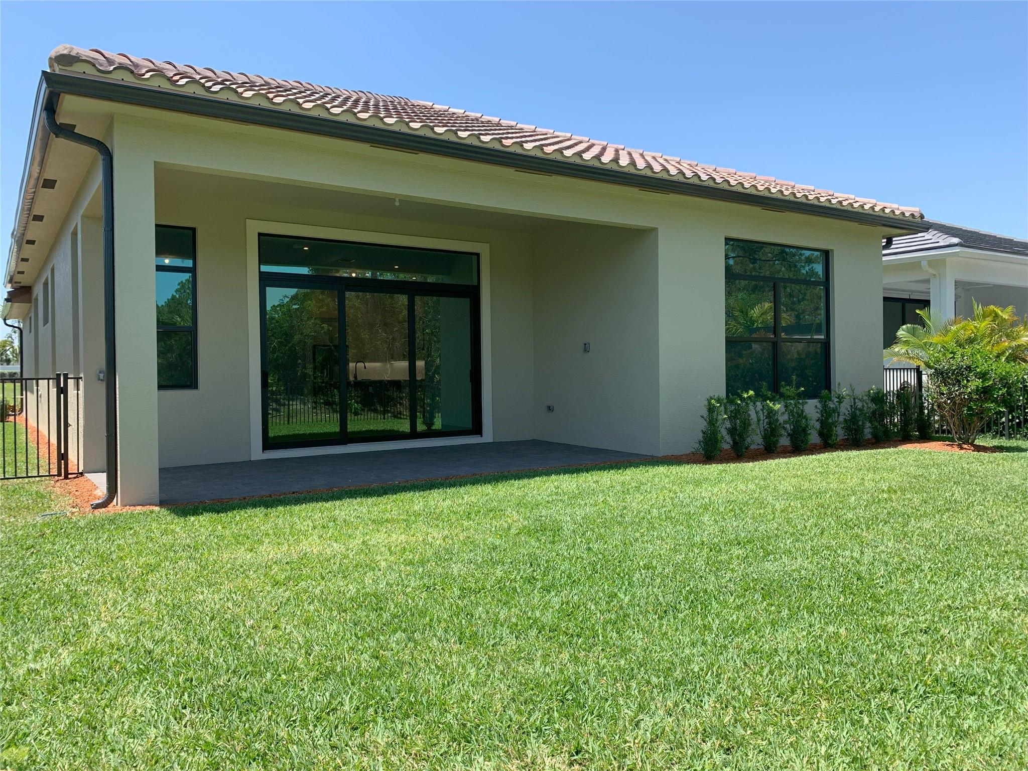 VERANDA ESTATES PHASE 1 - Residential