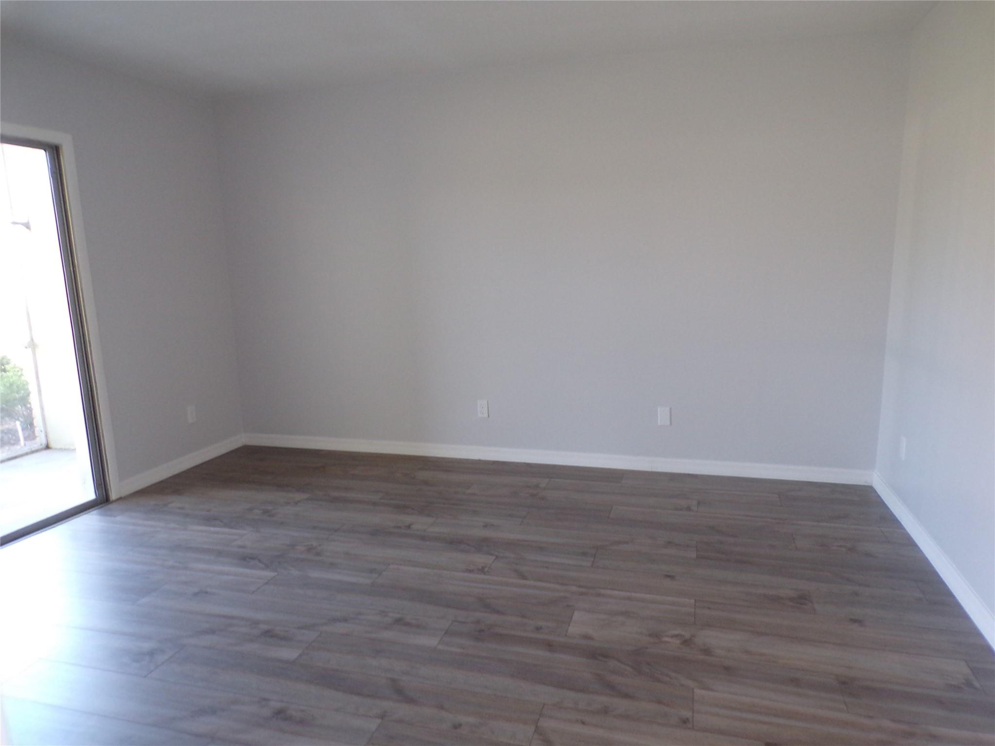 106 Spring Lake Ct 104