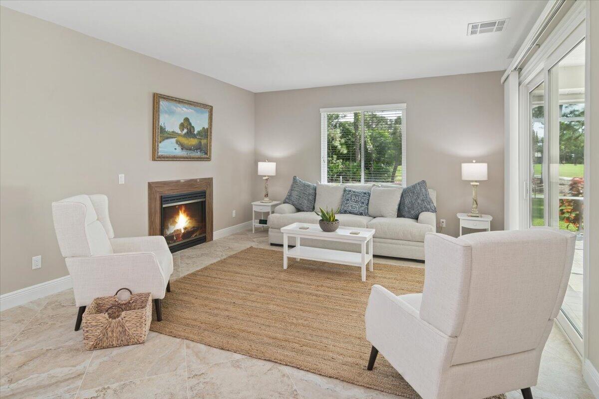 RESERVE CREEK - Residential