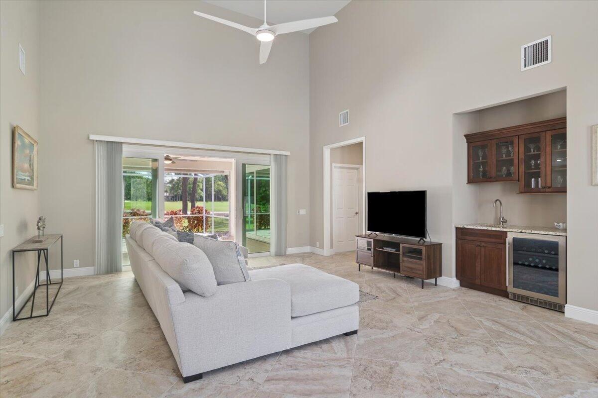 RESERVE CREEK - Residential