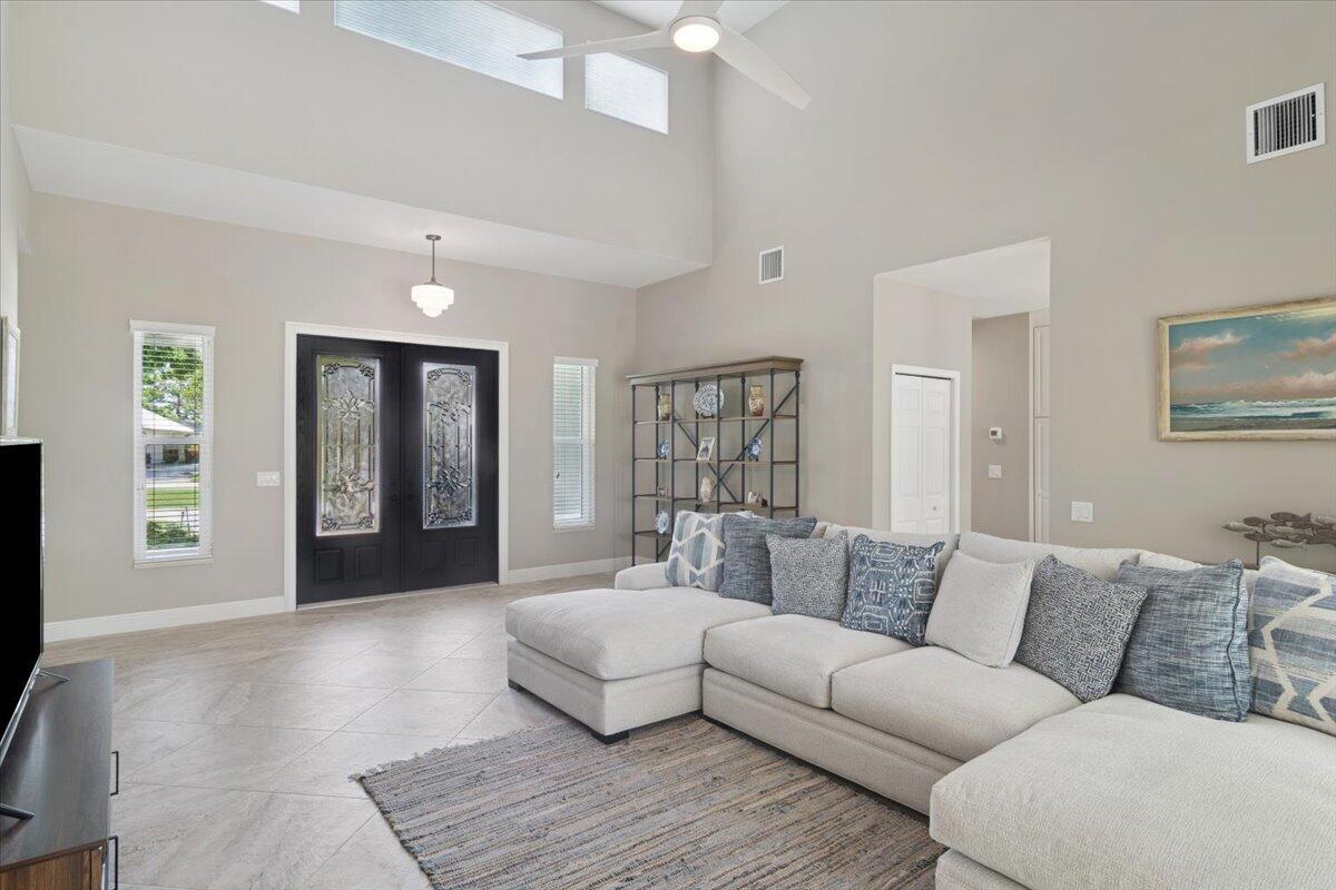 RESERVE CREEK - Residential