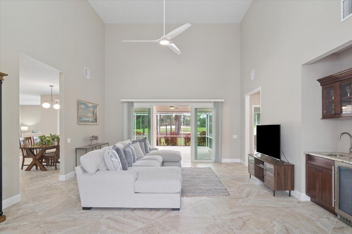 RESERVE CREEK - Residential