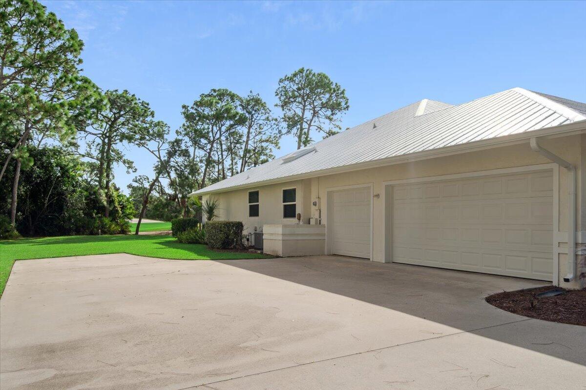 RESERVE CREEK - Residential