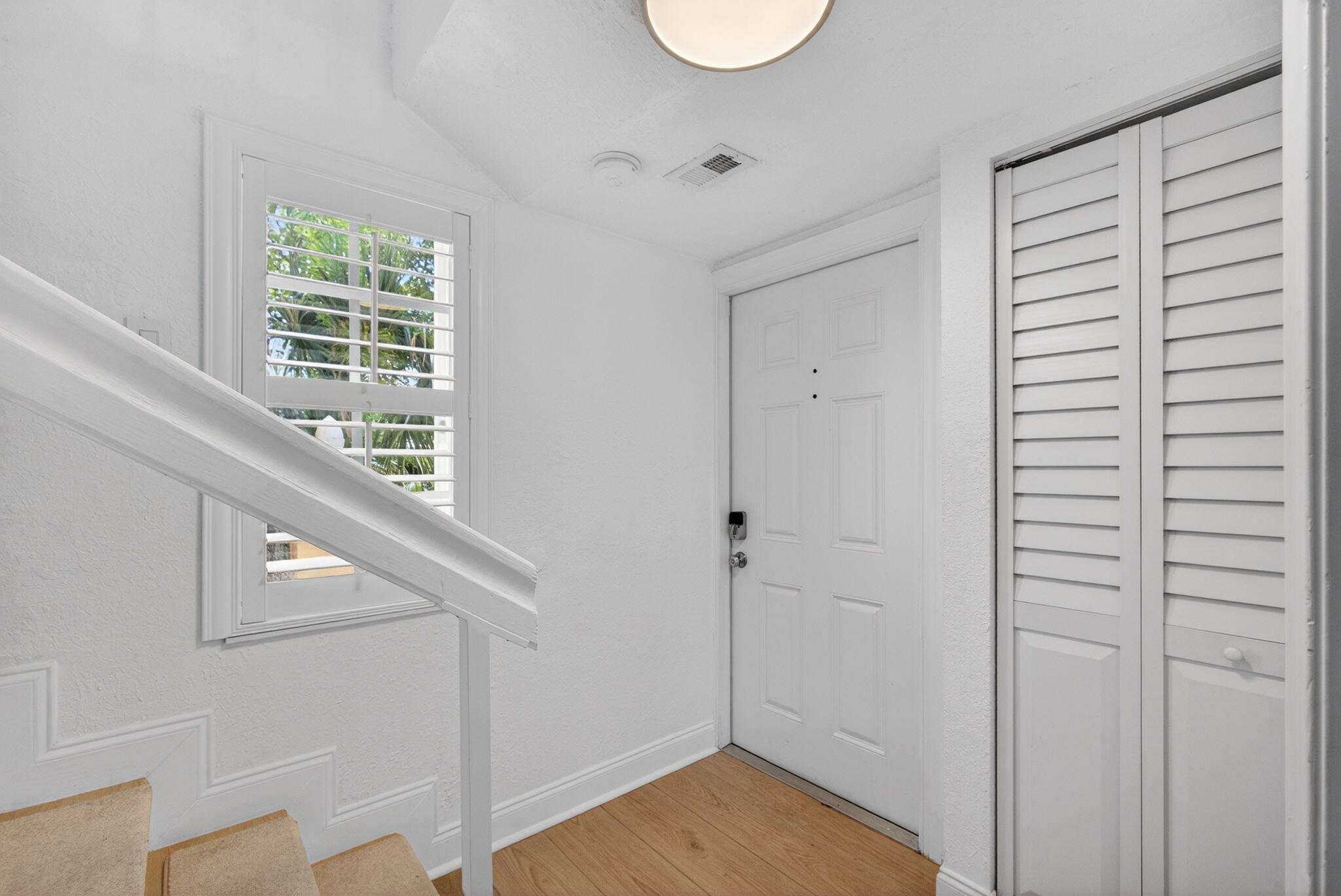 BAY REACH CONDO - Residential
