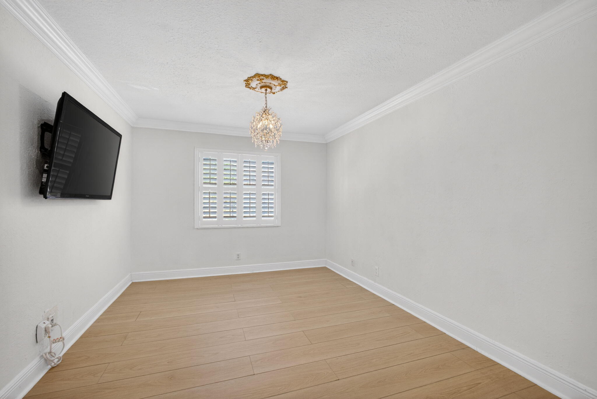 BAY REACH CONDO - Residential