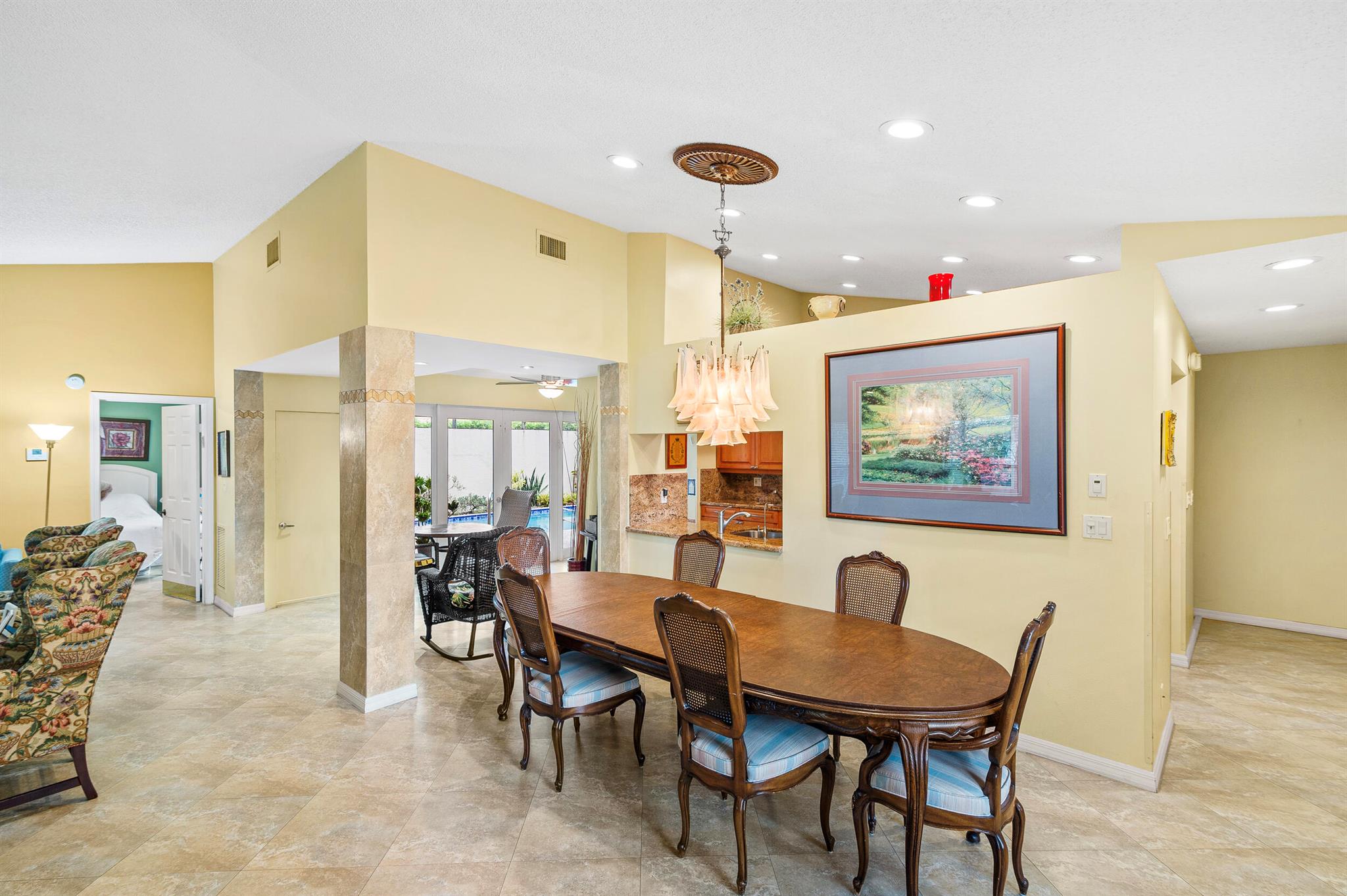 7914 Palacio Del Mar Drive