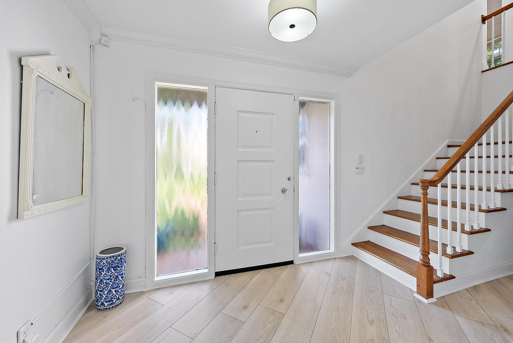 Photo of 314 N Lakeside Drive, Lake Worth Beach, FL 33460 (MLS # R11066942)