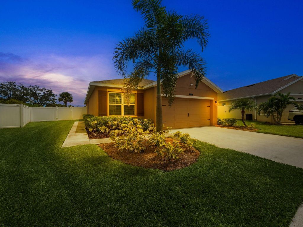Photo of 11160 SW Hadley Street, Port Saint Lucie, FL 34987 (MLS # R11009916)