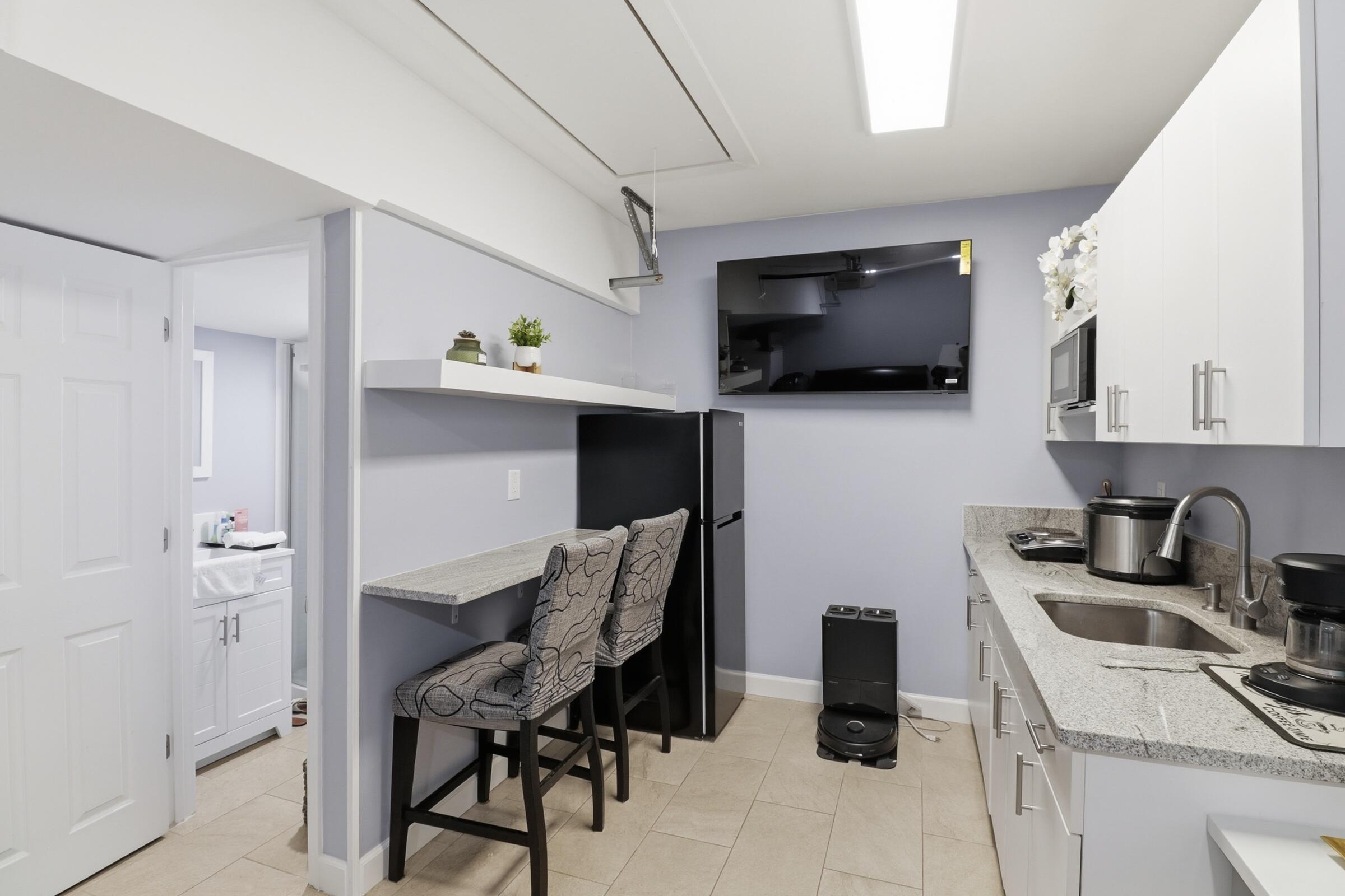 SUGAR POND MANOR OF WELLINGTON - Residential