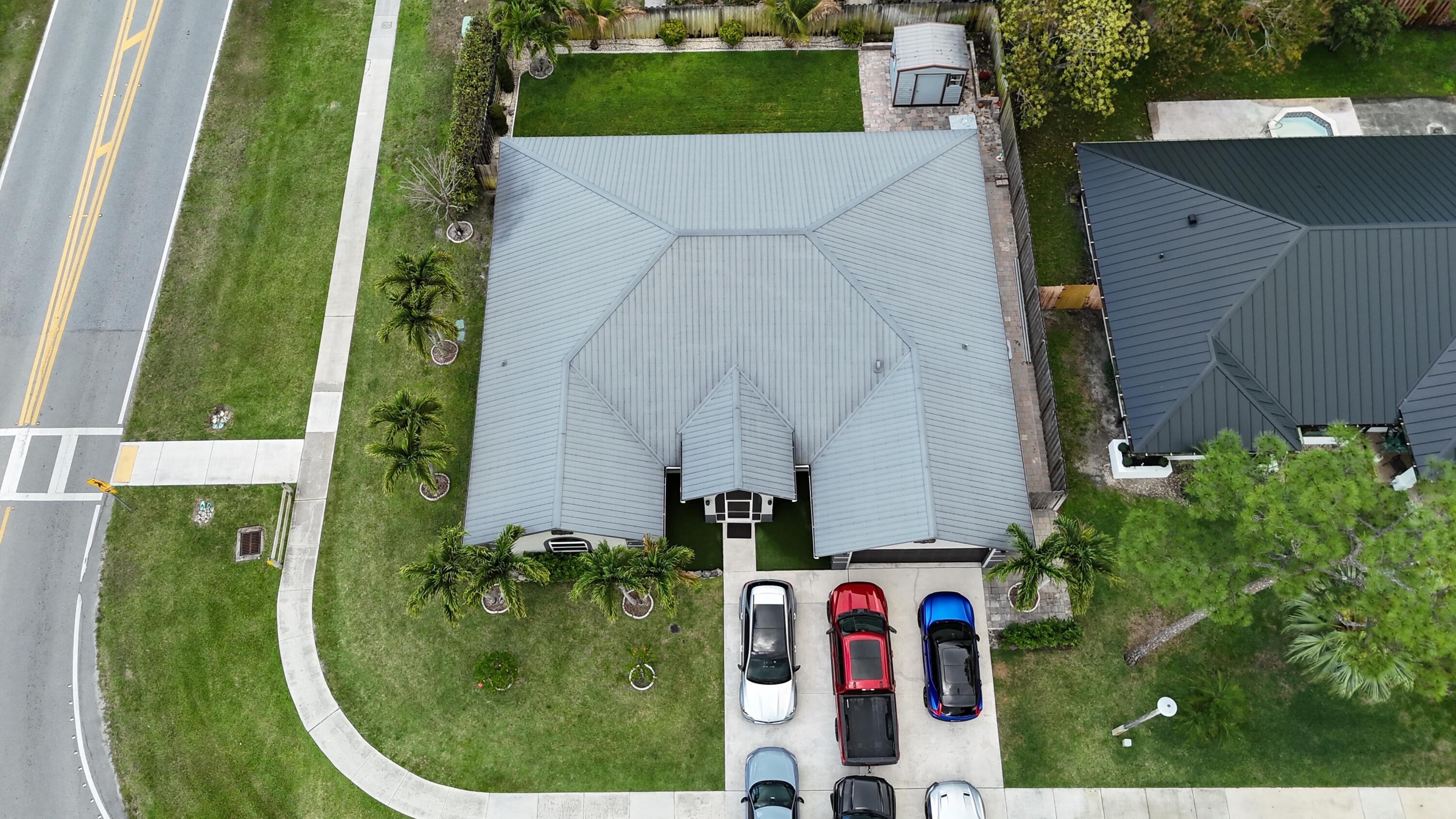 SUGAR POND MANOR OF WELLINGTON - Residential