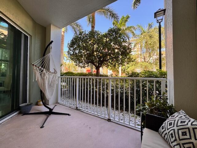 MOORINGS AT LANTANA CONDO 2 - Residential Lease