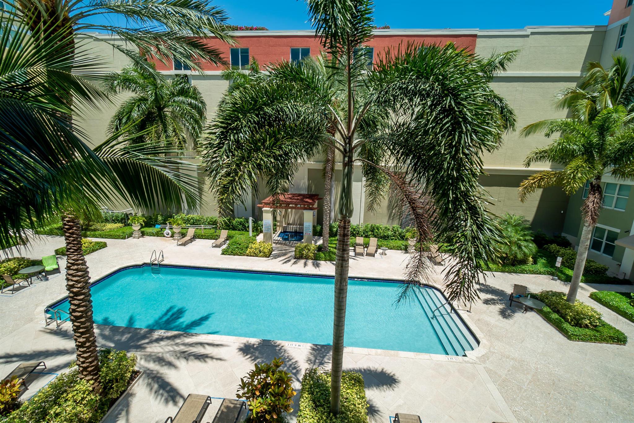 MOORINGS AT LANTANA CONDO - Residential Lease