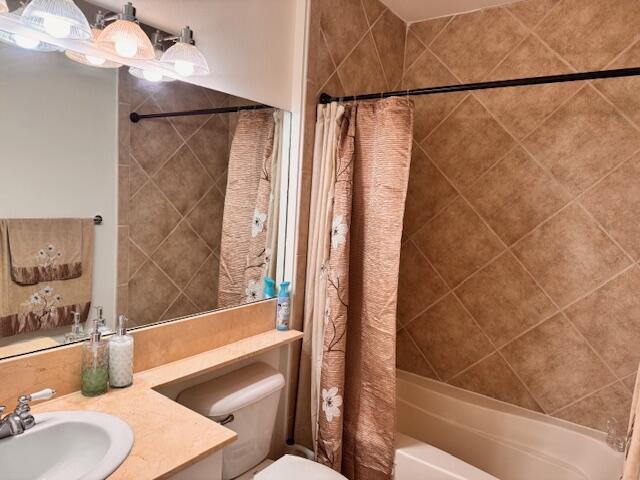 MOORINGS AT LANTANA CONDO - Residential Lease