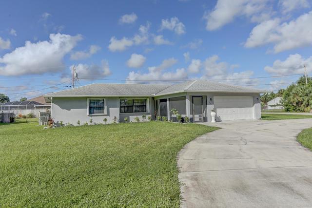 PORT ST LUCIE SECTION 40 - Residential