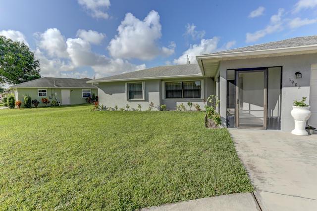 PORT ST LUCIE SECTION 40 - Residential