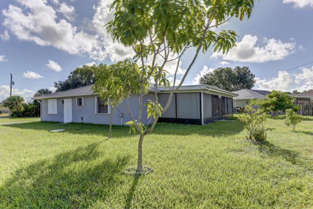 PORT ST LUCIE SECTION 40 - Residential