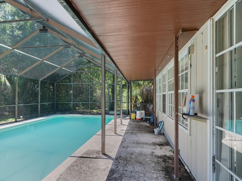 7907 Lockwood Drive
