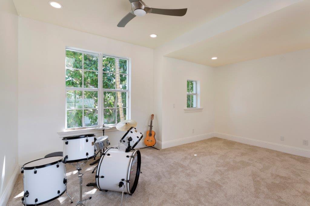 SEAGATE EXT - Residential