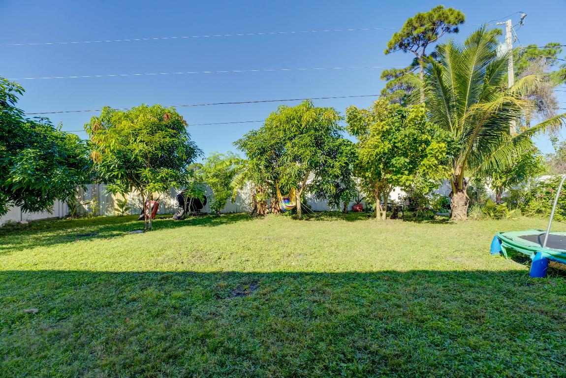 PORT ST LUCIE-SECTION 07- - Residential