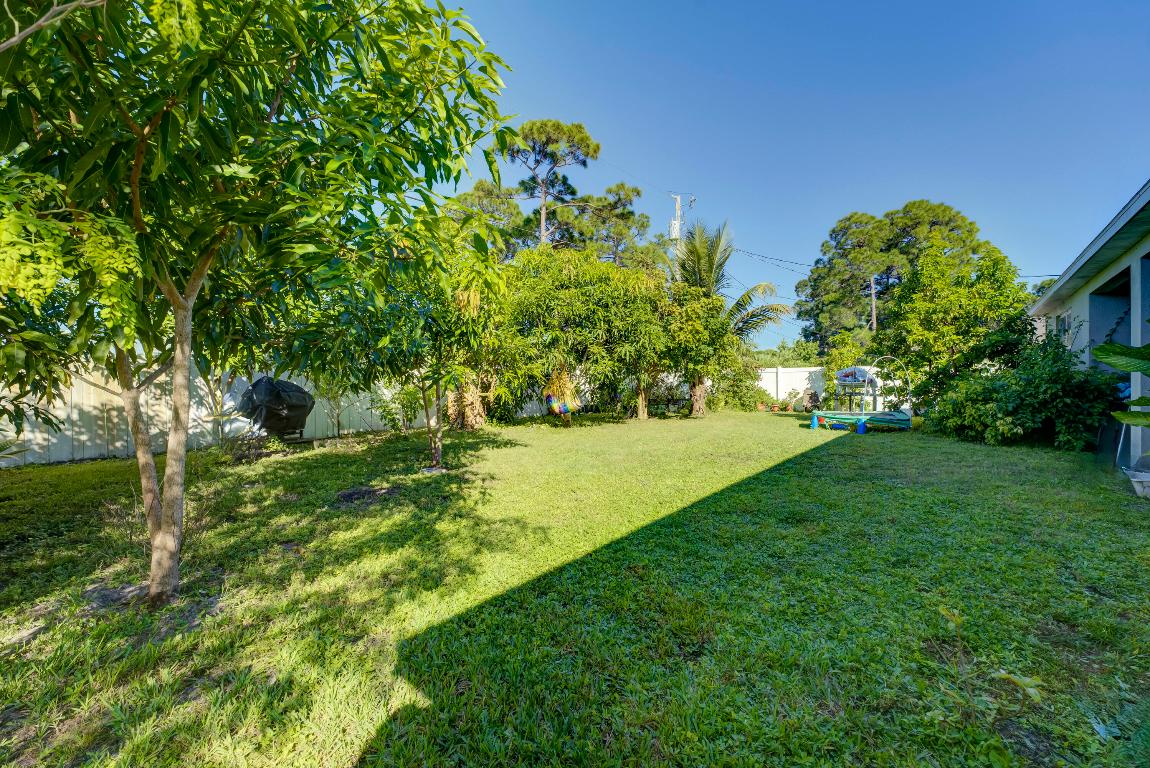 PORT ST LUCIE-SECTION 07- - Residential