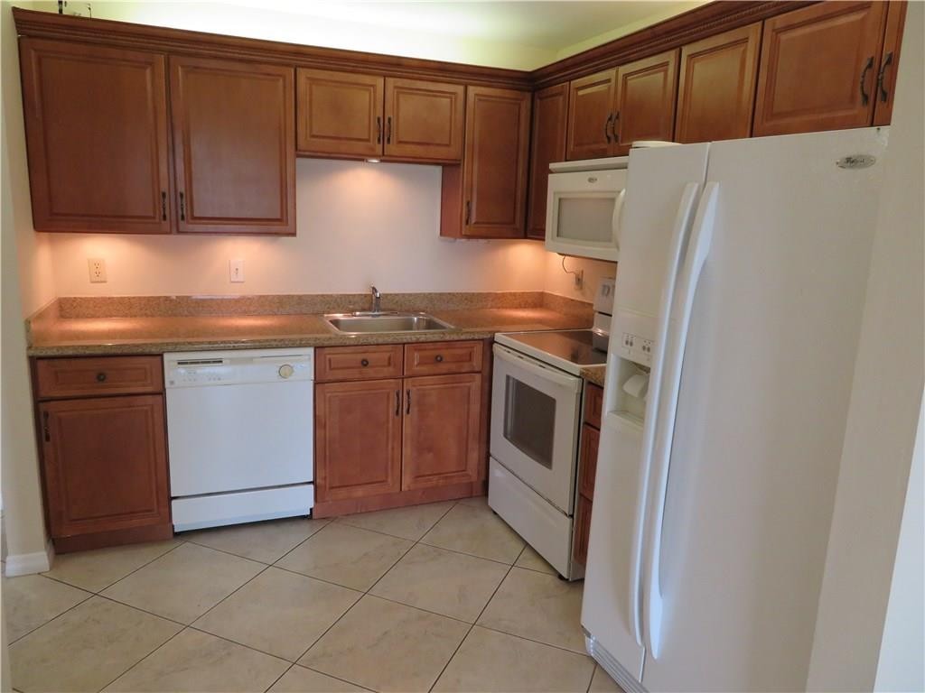 Isle of Sandalfoot Condo - Residential