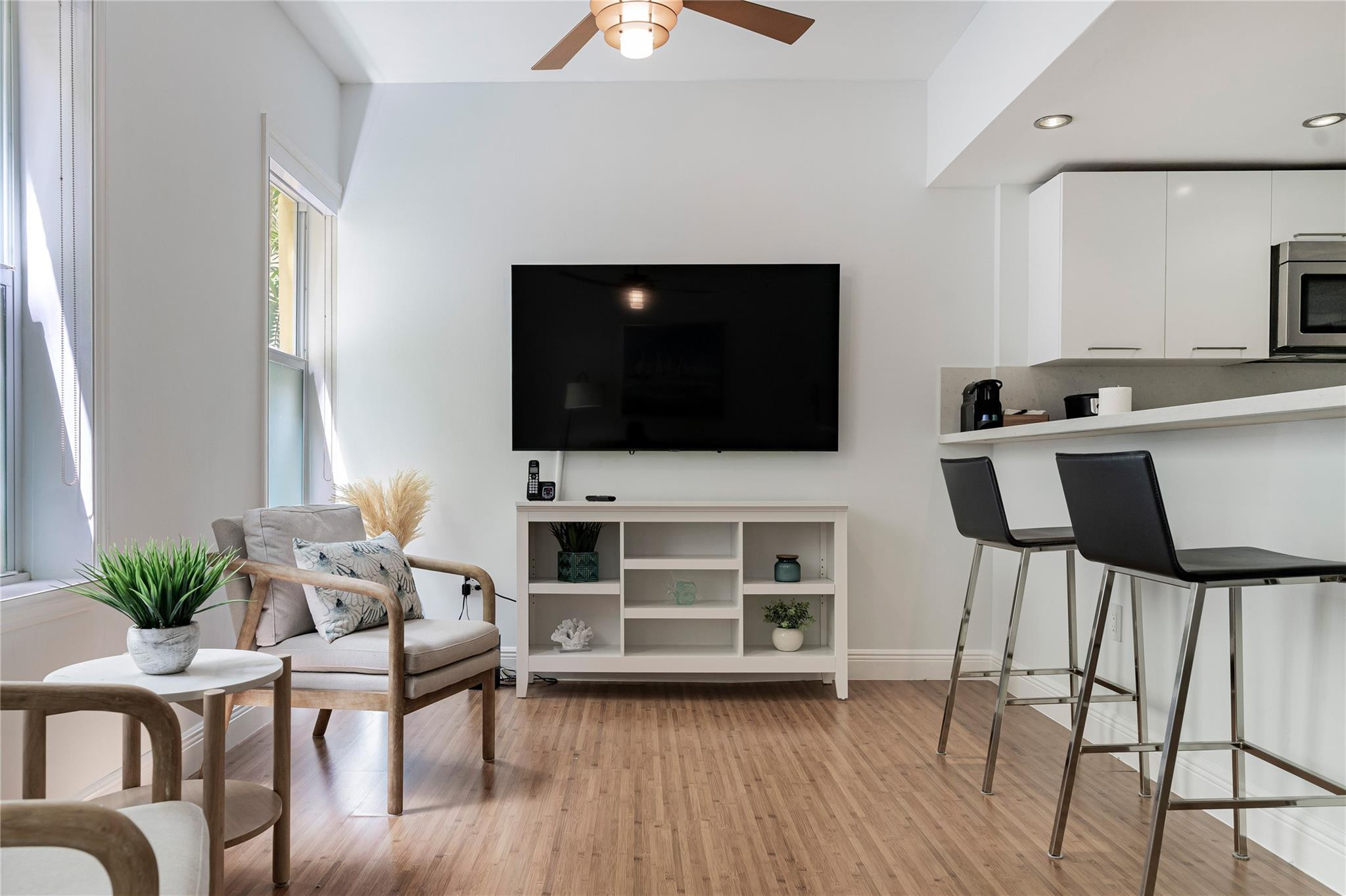 1350 Pennsylvania Avenue 103