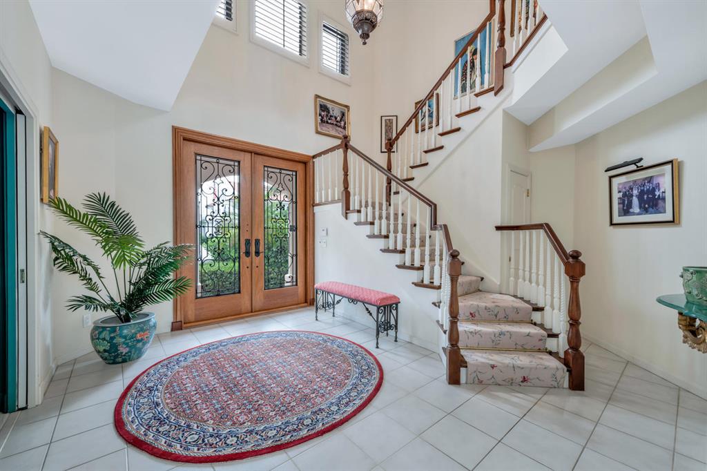 PARANGON - Residential