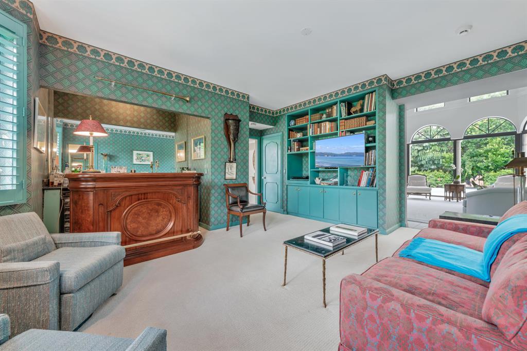 PARANGON - Residential