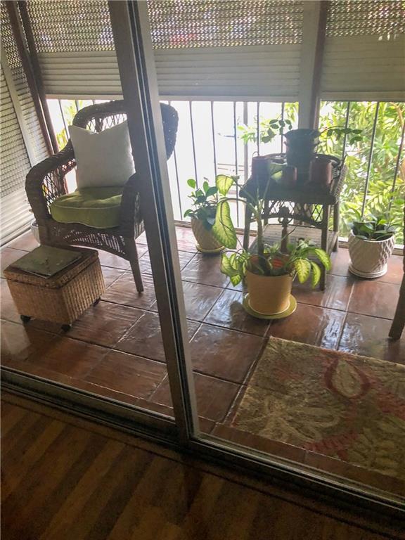 MANORS OF INVERRARY - Residential