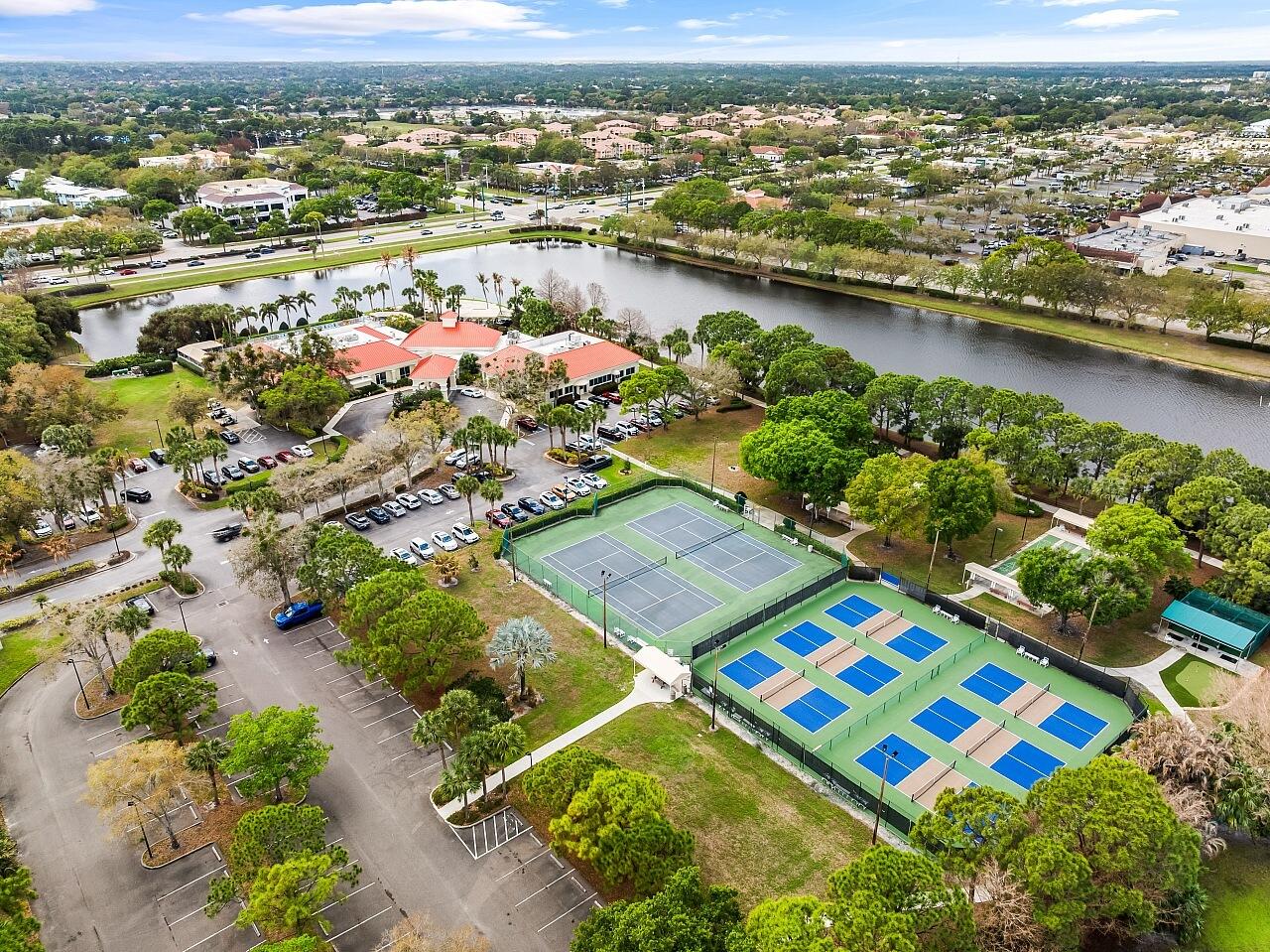 Kings Isle - Residential