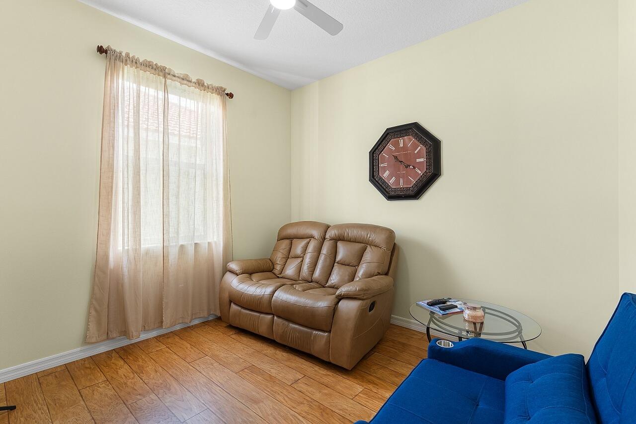 Kings Isle - Residential