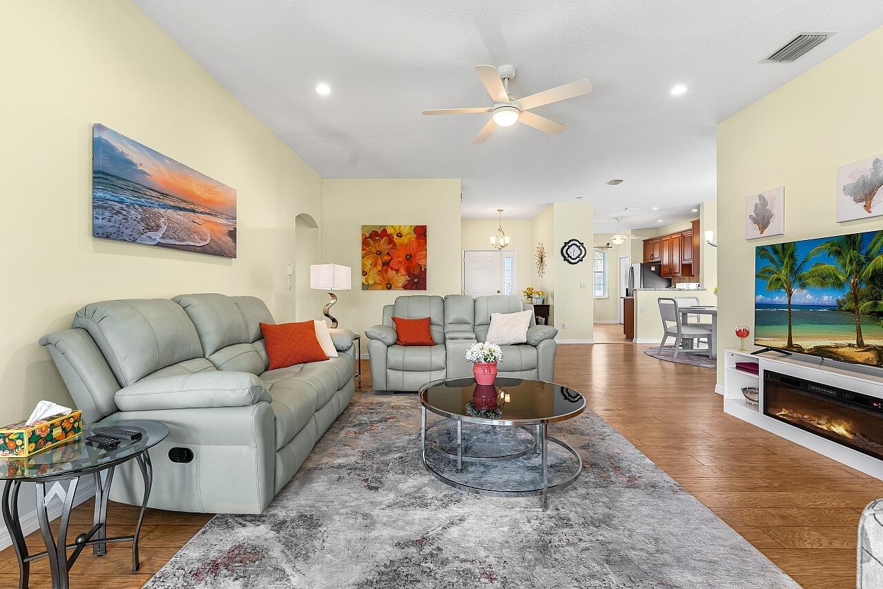 Kings Isle - Residential