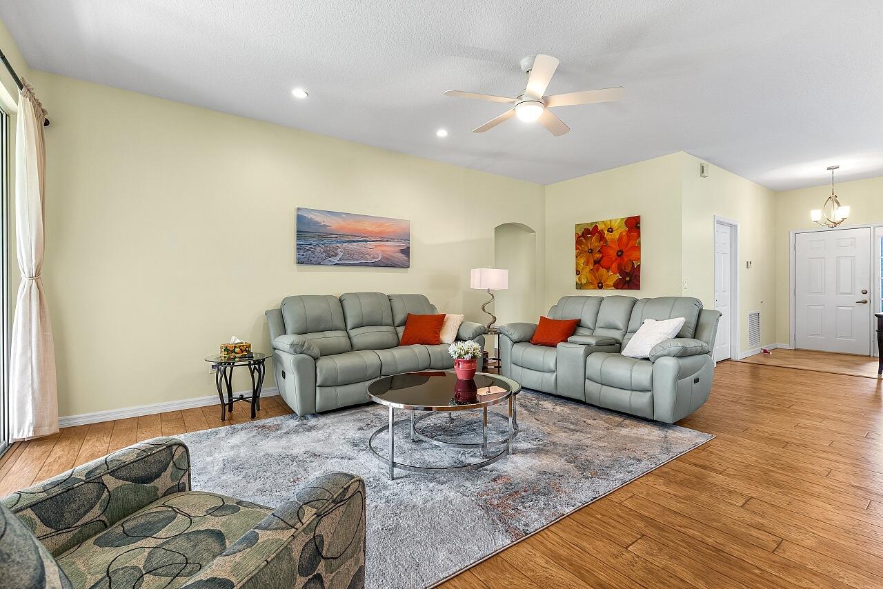 Kings Isle - Residential