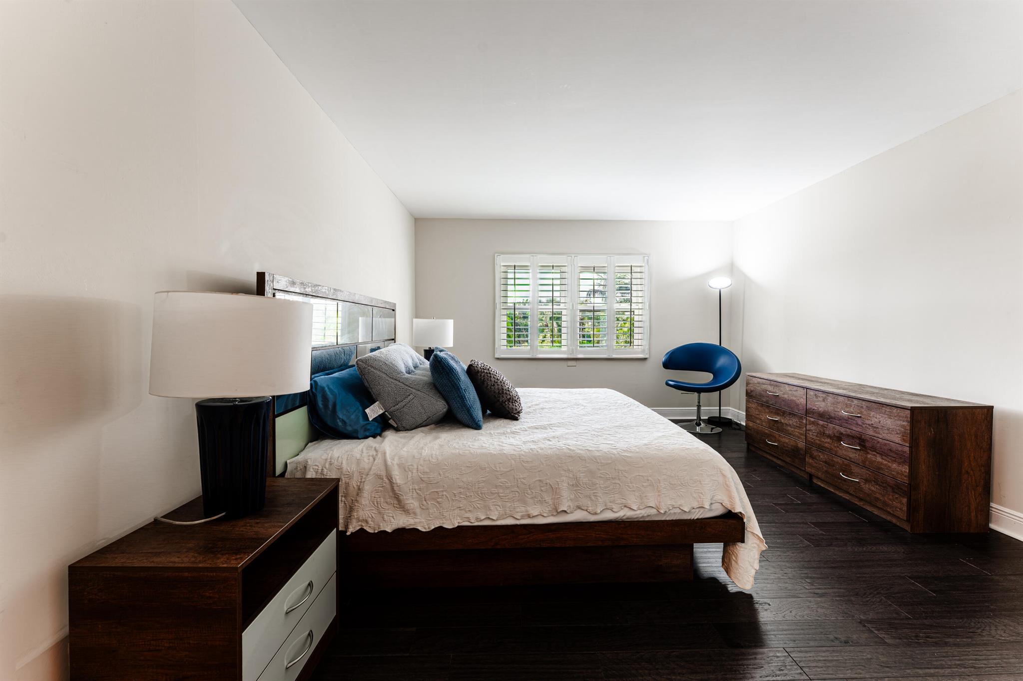 RIVER BEND CONDO - Residential
