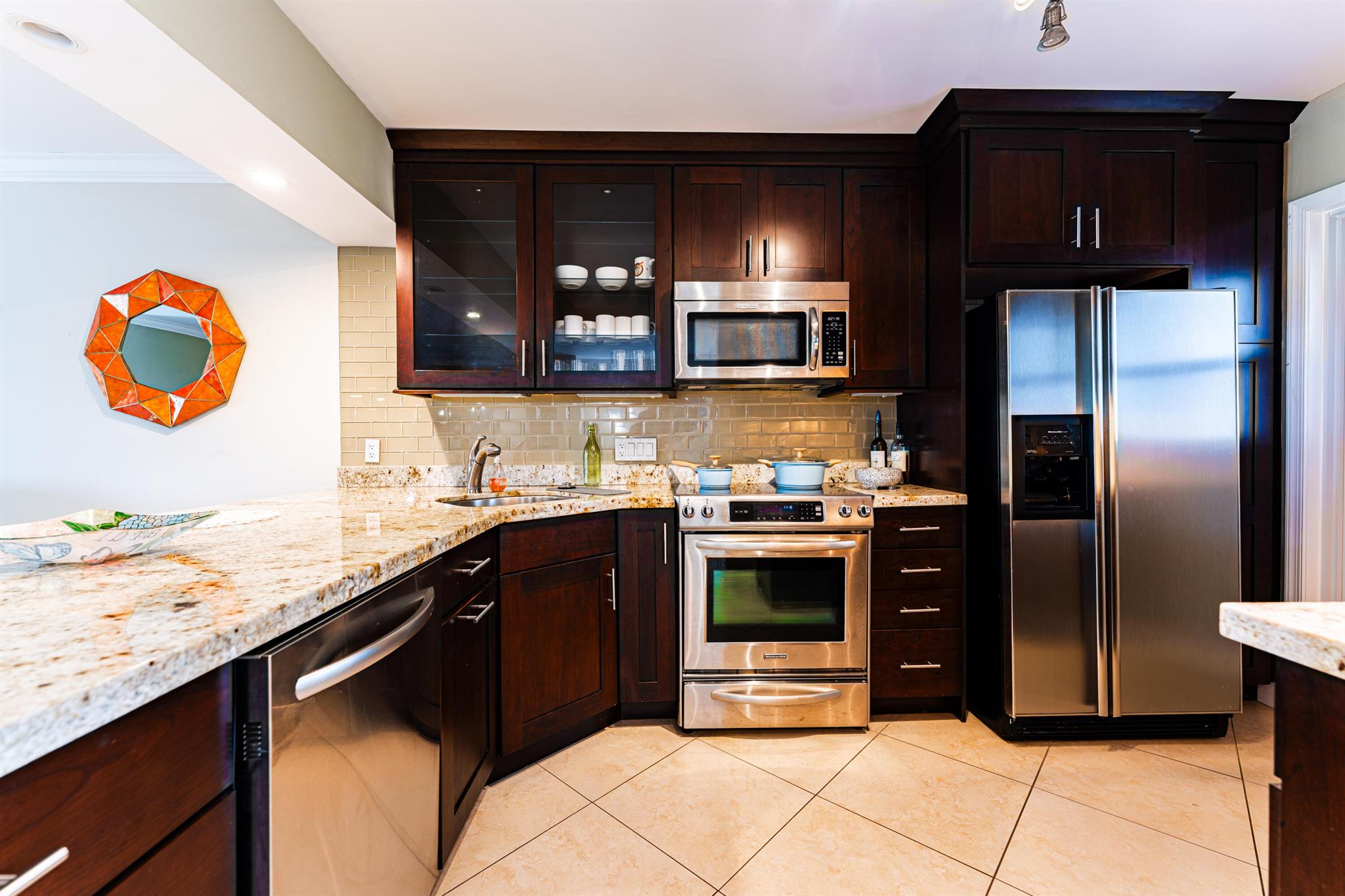 View photos, virtual tours, details... 3010 NE 16th Avenue 303