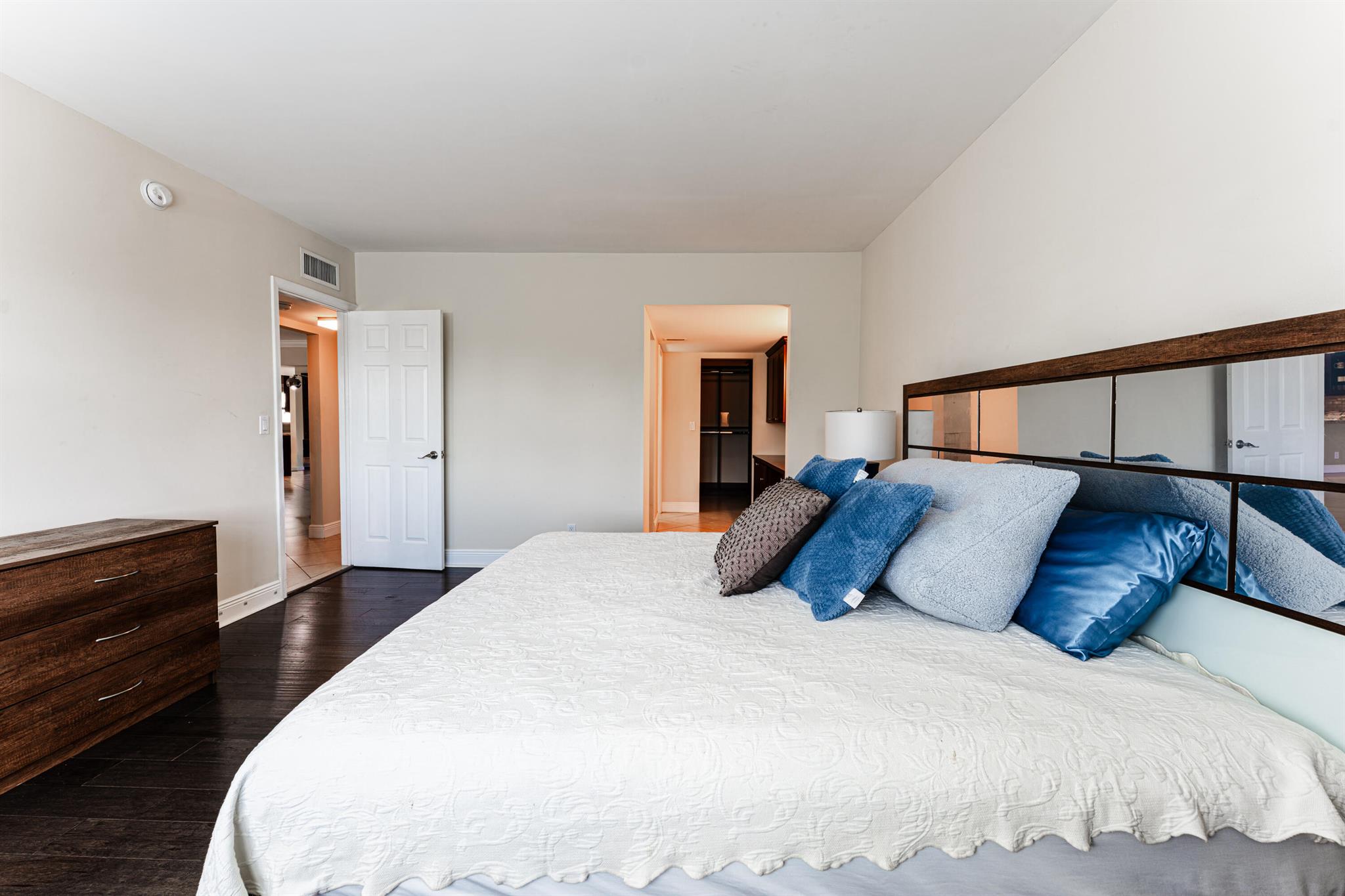 RIVER BEND CONDO - Residential
