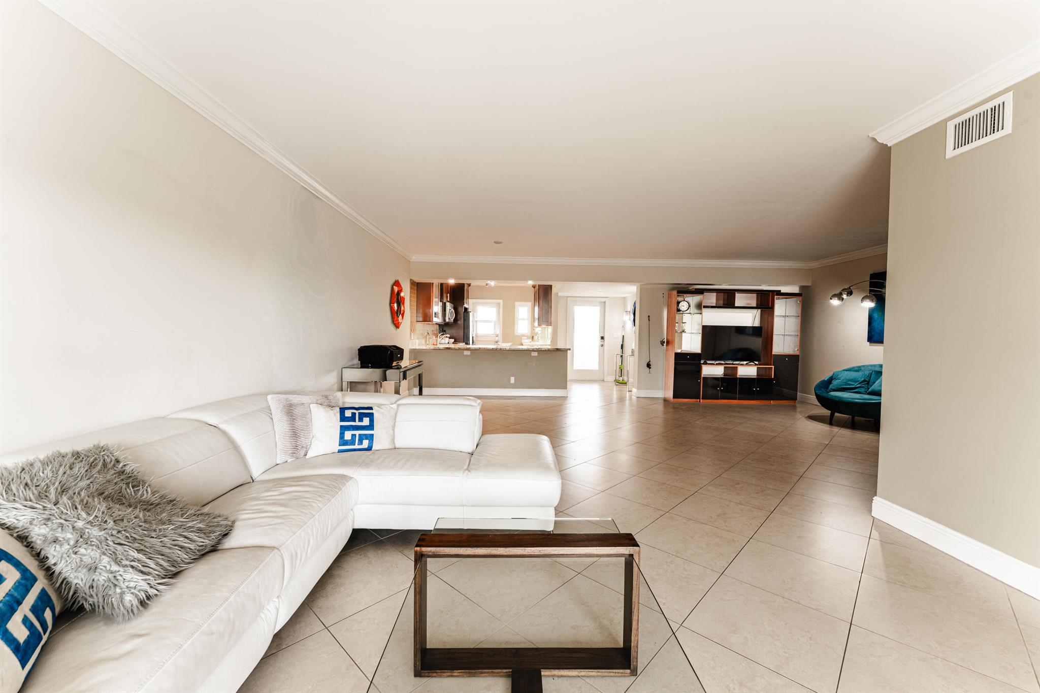 RIVER BEND CONDO - Residential